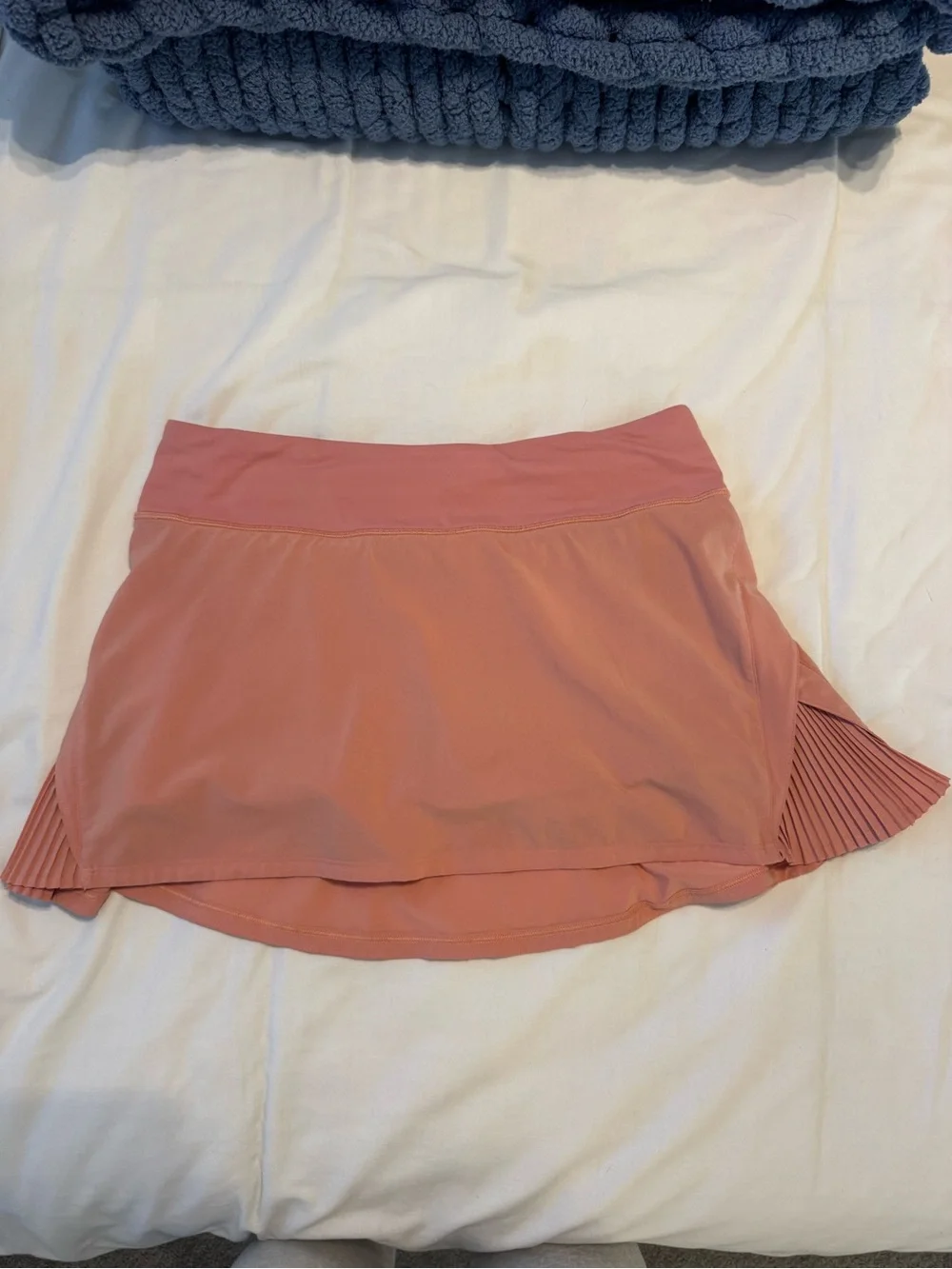 Coral lululemon skirt